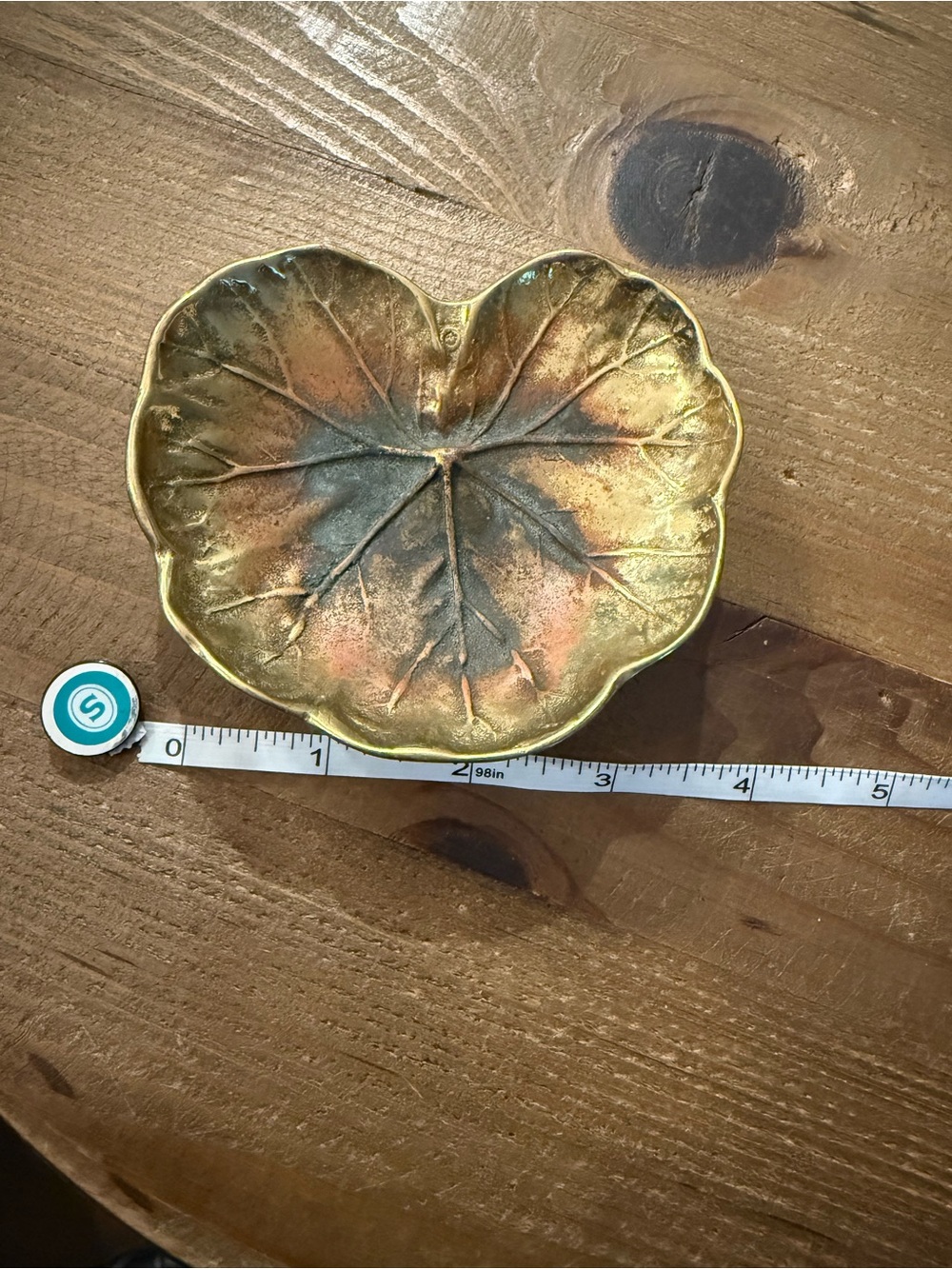 Vintage Virginia Metalcrafters solid brass Geranium Leaf trinket dish
